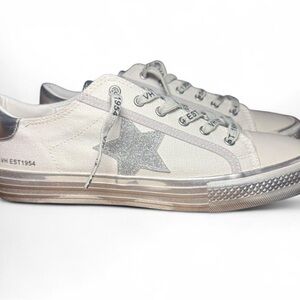 Vintage Havana Silver Star Low Top Sneakers White Glitter Canvas